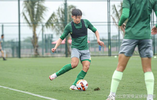 亚洲脚交asia footjob中国